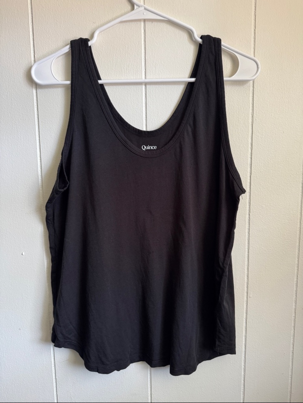 Quince Black Scoop Neck Tank Top